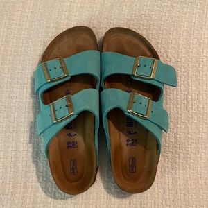 Size 39 (8-8.5 womens) teal Birkenstock sandals